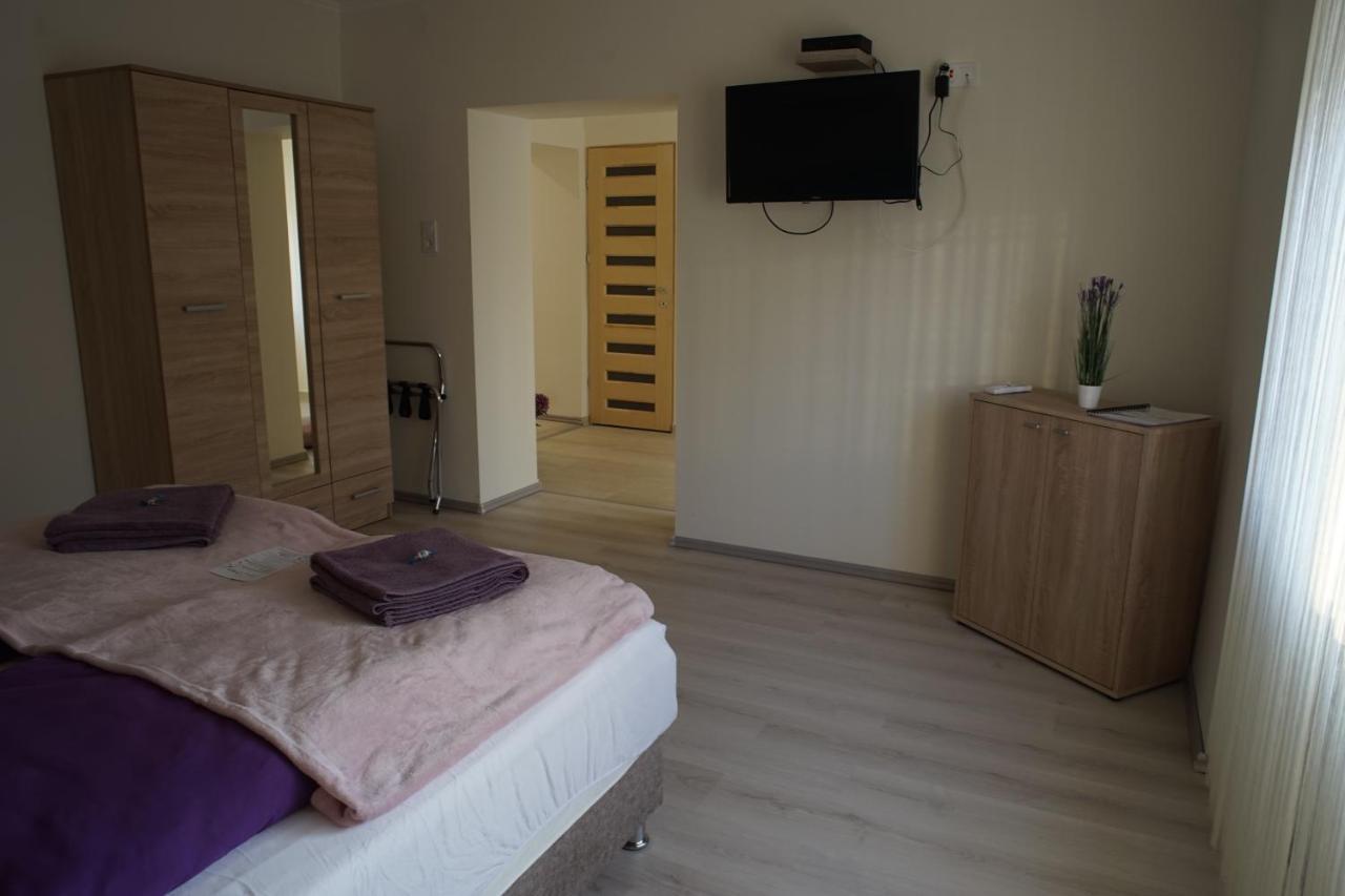 Csengő Vendégház Kiskoros Extérieur photo